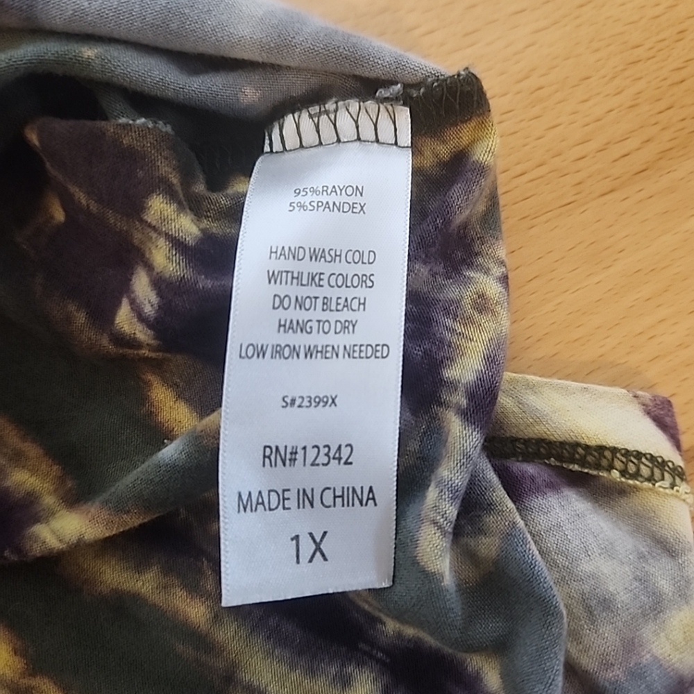 Coin 1804 Hooded Top Women Sz 1X Hand Tie Dye Kangaroo Pocket Boho Short Sleeve - Picture 11 of 11